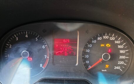 Volkswagen Polo VI (EU Market), 2011 год, 355 555 рублей, 6 фотография