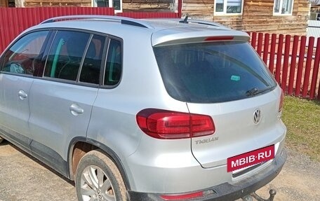 Volkswagen Tiguan I, 2016 год, 2 000 000 рублей, 4 фотография