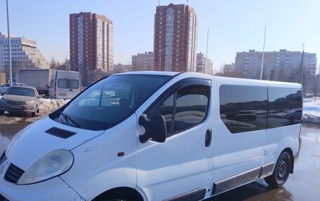 Renault Trafic, 2006 год, 1 100 000 рублей, 2 фотография