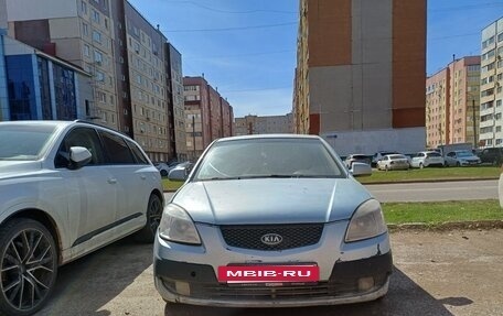 KIA Rio II, 2007 год, 300 000 рублей, 3 фотография