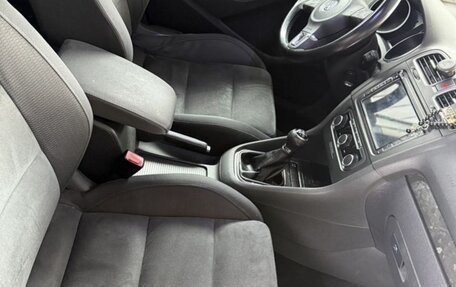 Volkswagen Golf VI, 2011 год, 899 000 рублей, 7 фотография