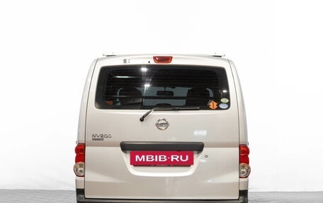 Nissan NV200, 2011 год, 1 049 000 рублей, 6 фотография