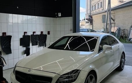 Mercedes-Benz CLS, 2014 год, 2 300 000 рублей, 2 фотография