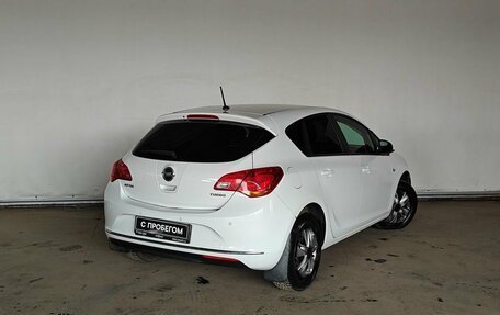 Opel Astra J, 2013 год, 670 000 рублей, 6 фотография