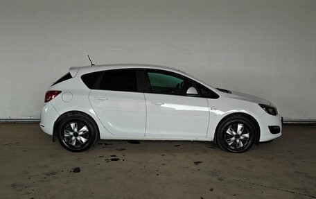 Opel Astra J, 2013 год, 670 000 рублей, 7 фотография