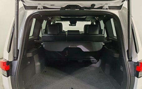 Lexus GX, 2026 год, 18 000 000 рублей, 10 фотография