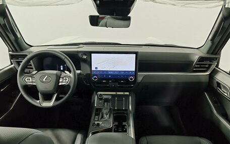 Lexus GX, 2026 год, 18 000 000 рублей, 14 фотография