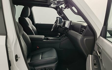 Lexus GX, 2026 год, 18 000 000 рублей, 20 фотография