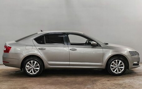 Skoda Octavia, 2017 год, 1 663 000 рублей, 4 фотография