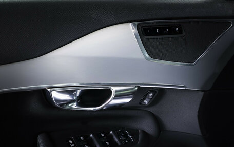 Volvo XC90 II рестайлинг, 2019 год, 4 734 000 рублей, 18 фотография