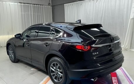 Mazda CX-4, 2021 год, 2 100 000 рублей, 3 фотография