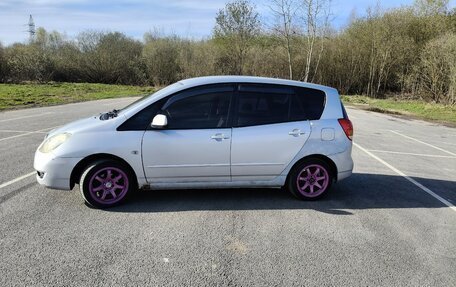 Toyota Corolla Spacio II, 2003 год, 400 000 рублей, 1 фотография