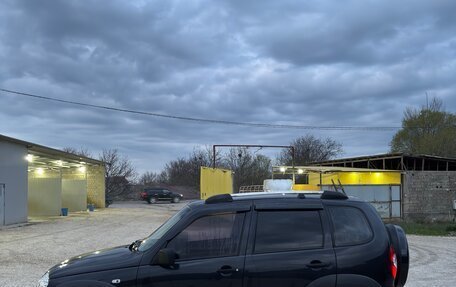 Chevrolet Niva I рестайлинг, 2009 год, 450 000 рублей, 1 фотография