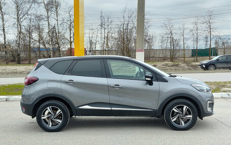 Renault Kaptur I рестайлинг, 2017 год, 1 496 000 рублей, 4 фотография