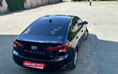 Hyundai Elantra VI рестайлинг, 2019 год, 1 485 000 рублей, 4 фотография