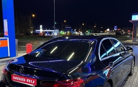 Mercedes-Benz E-Класс, 2021 год, 3 700 000 рублей, 9 фотография