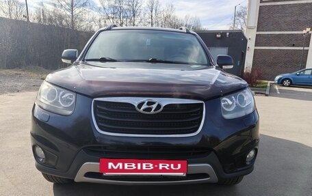 Hyundai Santa Fe III рестайлинг, 2011 год, 1 390 000 рублей, 2 фотография