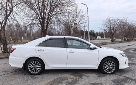 Toyota Camry, 2016 год, 2 340 000 рублей, 6 фотография