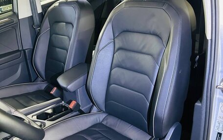 Volkswagen Tiguan II, 2022 год, 3 700 000 рублей, 14 фотография