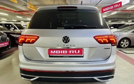 Volkswagen Tiguan II, 2022 год, 3 700 000 рублей, 7 фотография