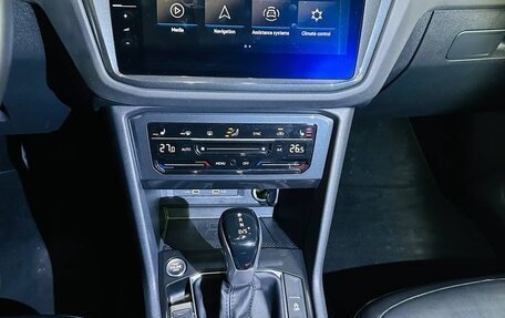 Volkswagen Tiguan II, 2022 год, 3 700 000 рублей, 16 фотография