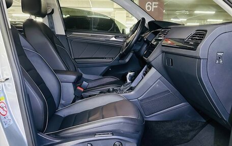 Volkswagen Tiguan II, 2022 год, 3 700 000 рублей, 21 фотография