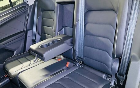 Volkswagen Tiguan II, 2022 год, 3 700 000 рублей, 30 фотография