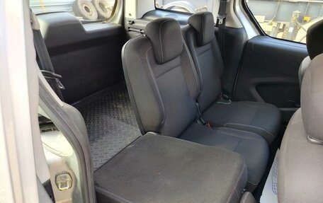 Peugeot Partner II рестайлинг 2, 2021 год, 1 800 000 рублей, 10 фотография