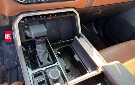 Toyota Sequoia, 2025 год, 13 440 233 рублей, 21 фотография