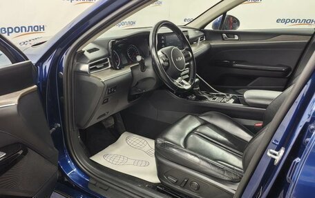 KIA K5, 2021 год, 2 200 000 рублей, 6 фотография