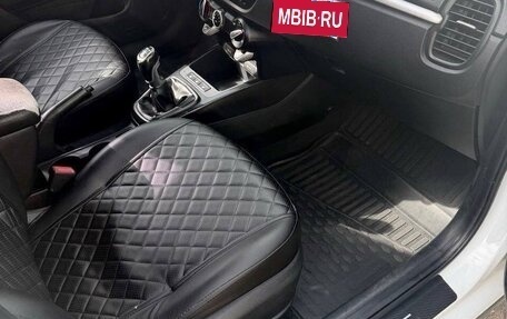 KIA Rio IV, 2018 год, 715 000 рублей, 6 фотография