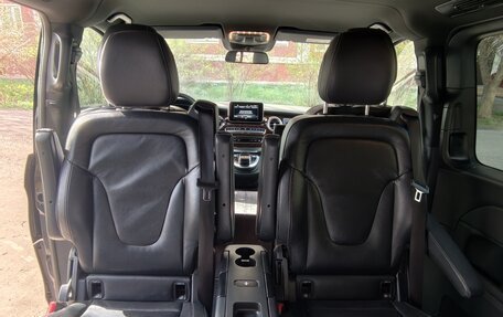 Mercedes-Benz V-Класс, 2018 год, 4 400 000 рублей, 9 фотография