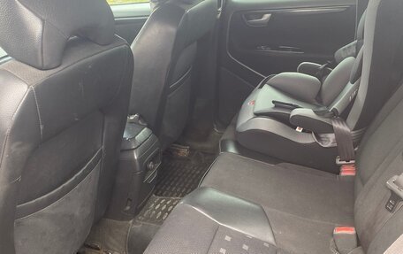 Volvo S60 III, 2001 год, 350 000 рублей, 10 фотография