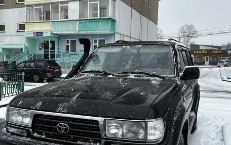 Toyota Land Cruiser 80 рестайлинг, 1997 год, 1 850 000 рублей, 3 фотография