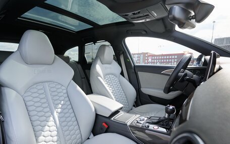 Audi RS 6, 2017 год, 7 900 000 рублей, 24 фотография