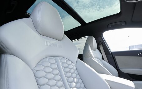 Audi RS 6, 2017 год, 7 900 000 рублей, 25 фотография