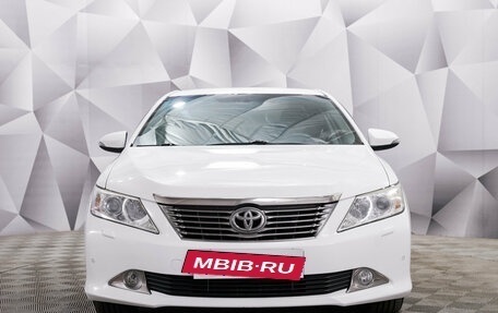 Toyota Camry, 2012 год, 1 690 000 рублей, 6 фотография