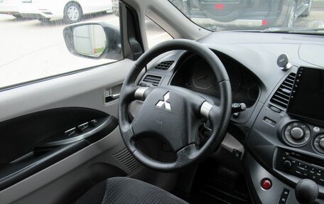 Mitsubishi Grandis, 2007 год, 860 000 рублей, 13 фотография