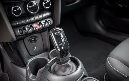 MINI Hatch, 2019 год, 1 936 000 рублей, 8 фотография