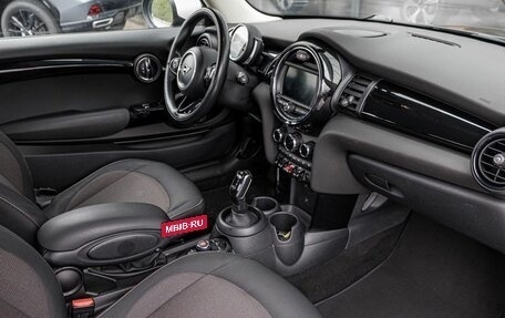 MINI Hatch, 2019 год, 1 936 000 рублей, 6 фотография