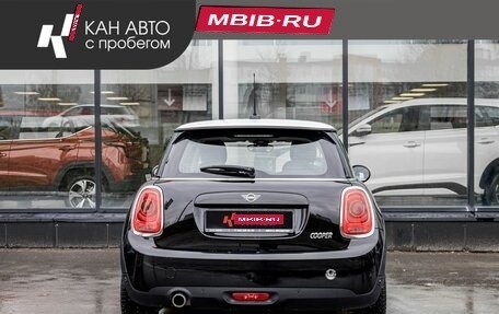 MINI Hatch, 2019 год, 1 936 000 рублей, 4 фотография