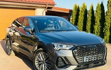 Audi Q3, 2023 год, 2 813 000 рублей, 3 фотография