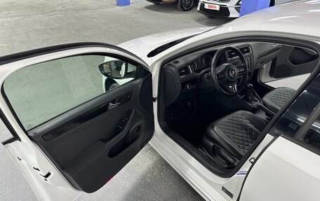 Volkswagen Jetta VI, 2011 год, 825 000 рублей, 9 фотография