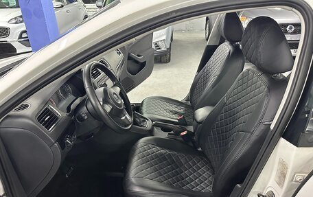 Volkswagen Jetta VI, 2011 год, 825 000 рублей, 16 фотография