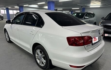 Volkswagen Jetta VI, 2011 год, 825 000 рублей, 7 фотография