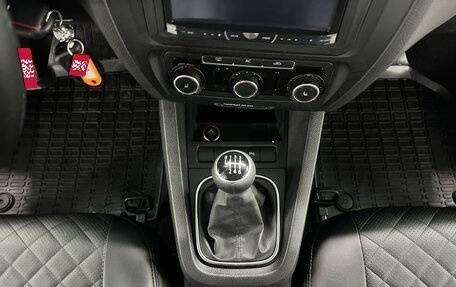 Volkswagen Jetta VI, 2011 год, 825 000 рублей, 14 фотография