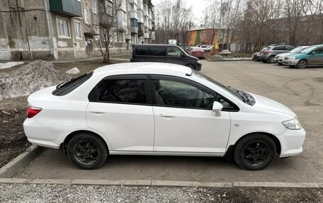 Honda Fit Aria, 2006 год, 550 000 рублей, 5 фотография