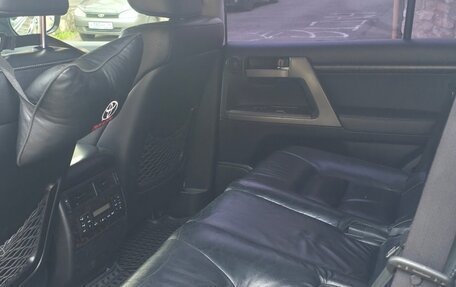 Toyota Land Cruiser 200, 2011 год, 2 700 000 рублей, 13 фотография