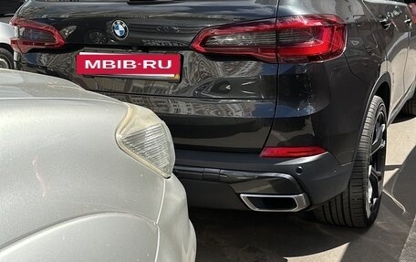 BMW X5, 2019 год, 6 000 000 рублей, 2 фотография