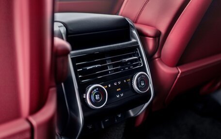 Land Rover Range Rover IV рестайлинг, 2025 год, 25 990 000 рублей, 21 фотография